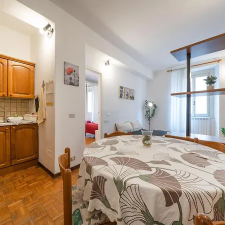 Apartamento 1' - Center - 2' To Station - Wifi *