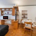 Apartamento 1' - Center - 2' To Station - Wifi *