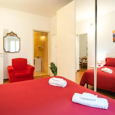 Apartamento 1' - Center - 2' To Station - Wifi